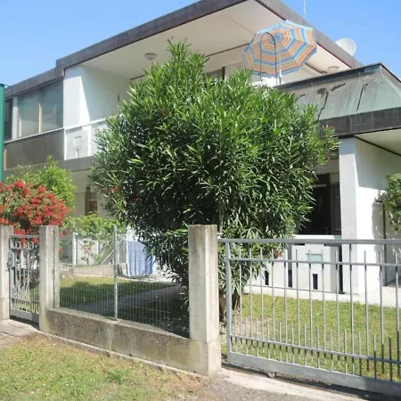 Bright Apartment With Private Garden By Beahost Apartment *